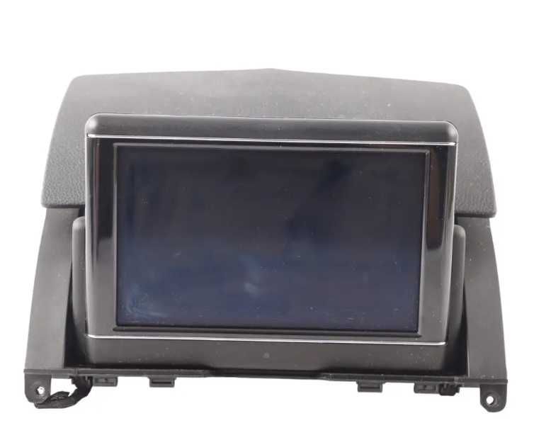 Ремонт дисплей навигация Mercedes W204