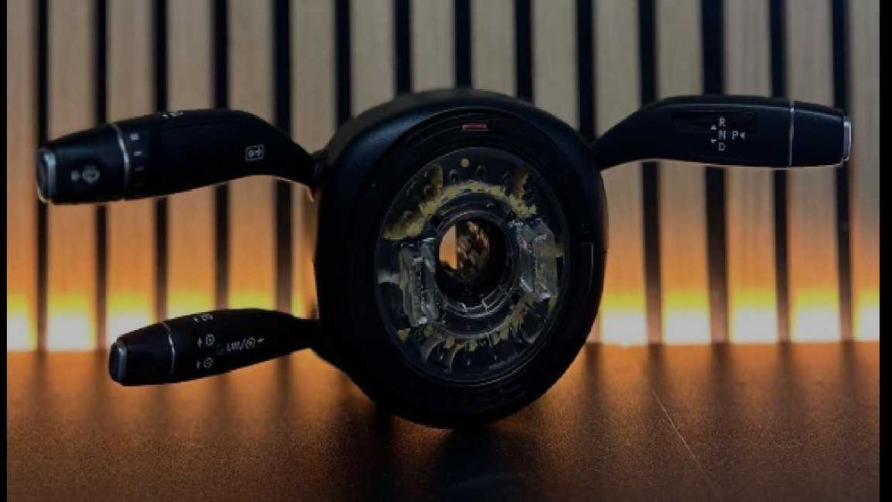 Ремонт сензор ъгъл на завиване Mercedes ESP / ABS снимка