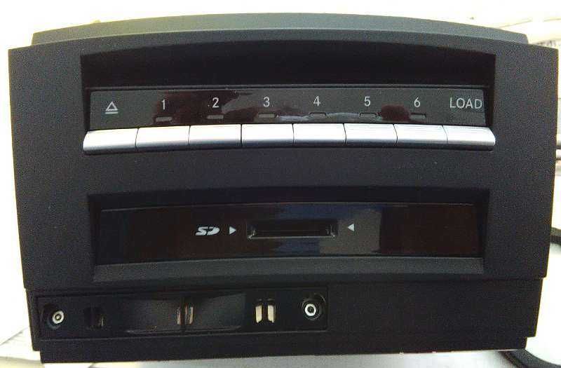 Ремонт навигация Mercedes W221 NTG3 / NTG3.5 снимка