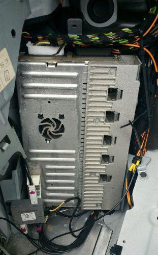 Ремонт усилвател Mercedes W221 Harman Kardon снимка