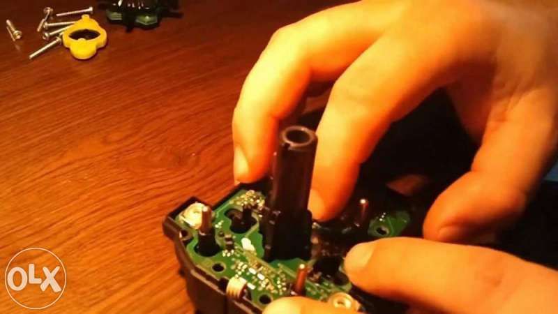 Ремонт въртящ скрол бутон Mercedes снимка