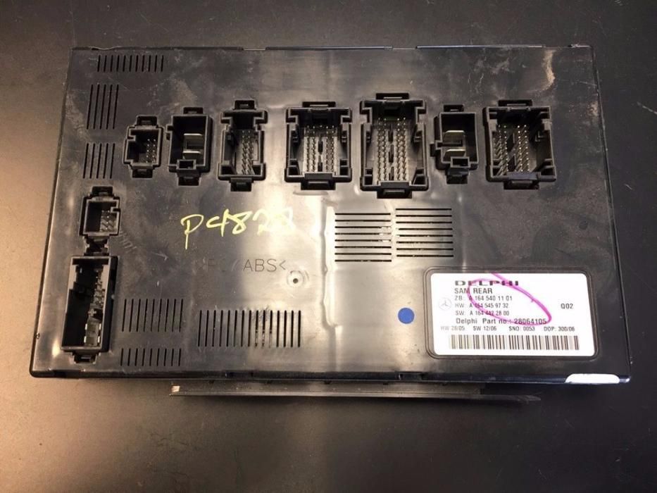 Ремонт заден SAM модул Mercedes